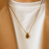 Dax Necklace in Brown Cat Eye