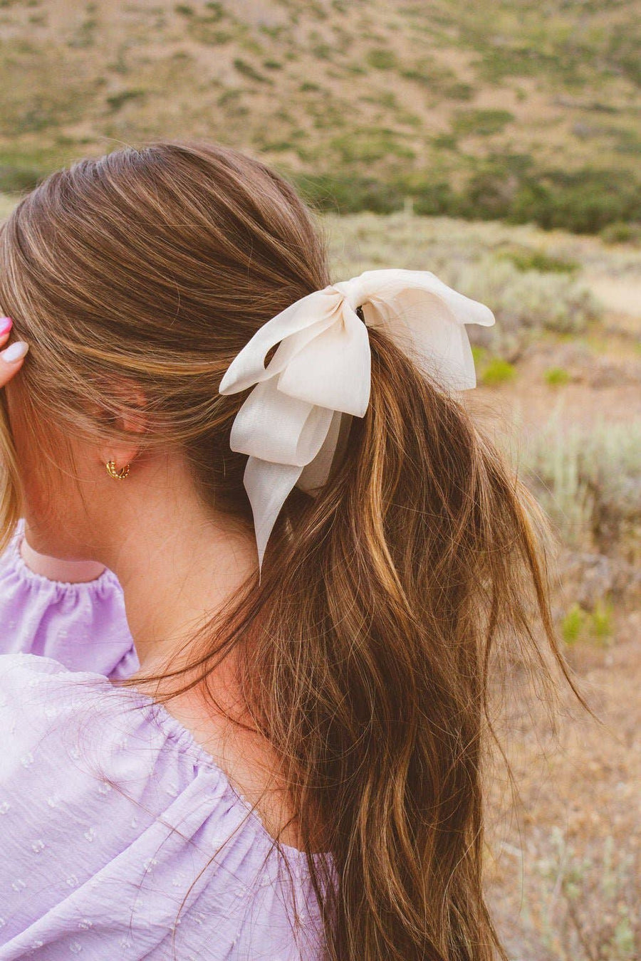 Keira Banana Claw Clip in Cream