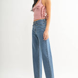 Alli Straight Legs in Medium