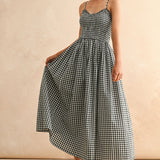 Iris Dress in Black