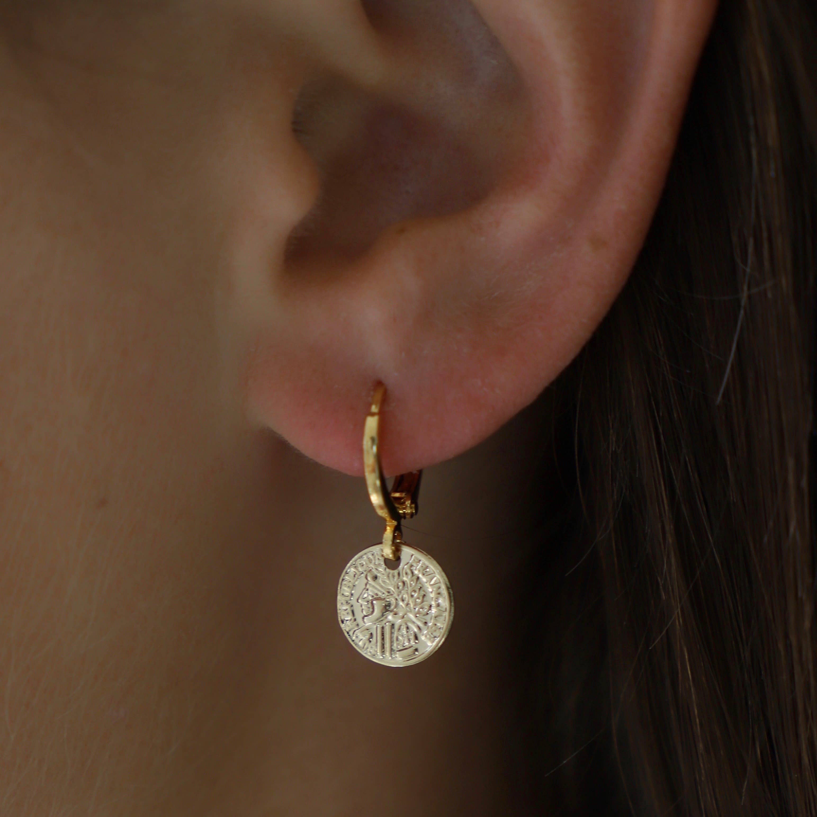 Petite Coin Huggie Hoops