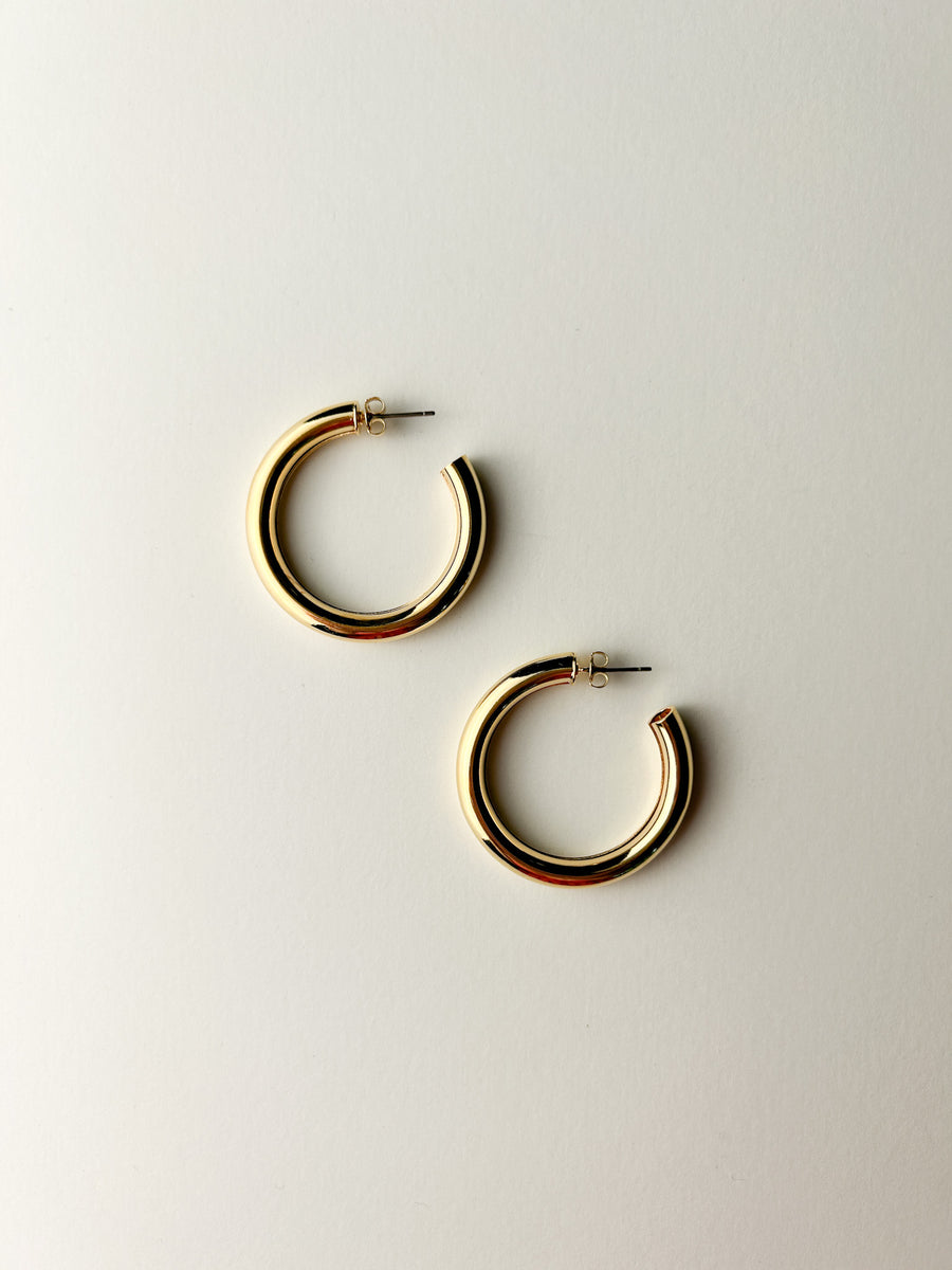 Corinne Hoops
