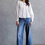 En Blanc Blouse