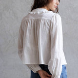 En Blanc Blouse